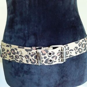 Animal print belt